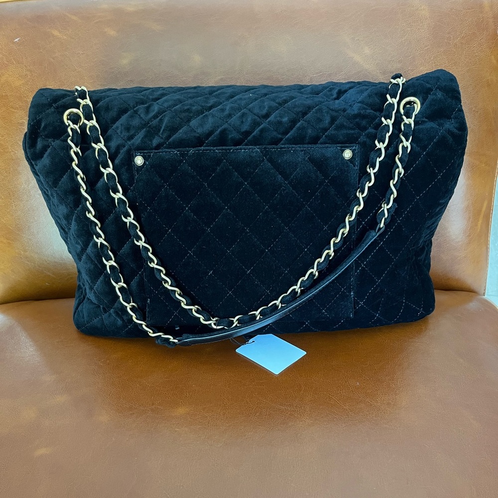 RARE Chanel XXL Velvet Airlines Bag - Picture 9 of 14